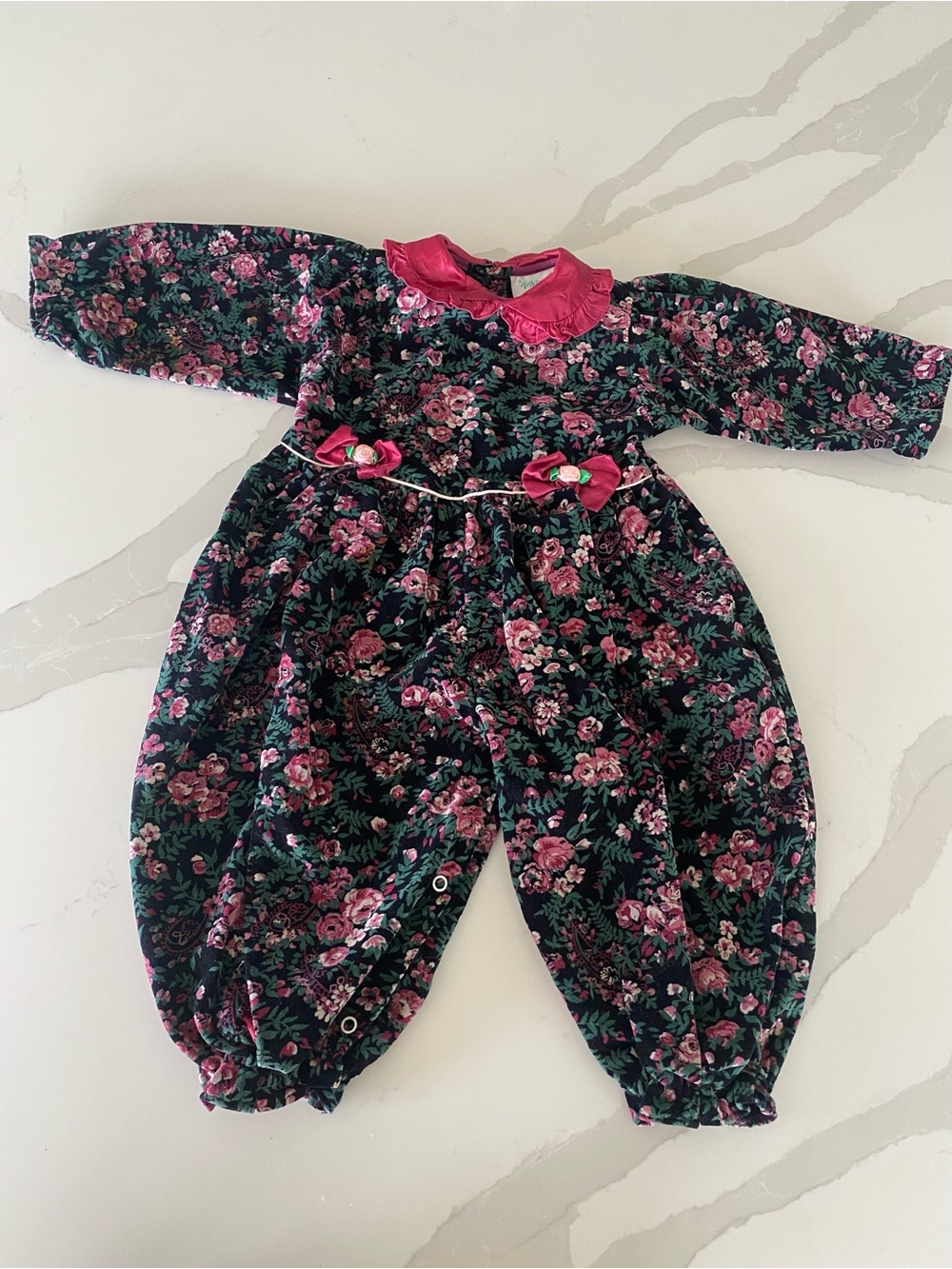 Vintage 80’s 90’s Tiny Tots Original Floral velour Peter Pan collar Romper